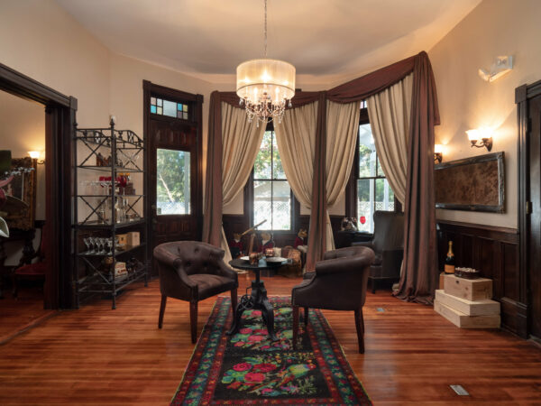 Sara Salon and Blanche Library